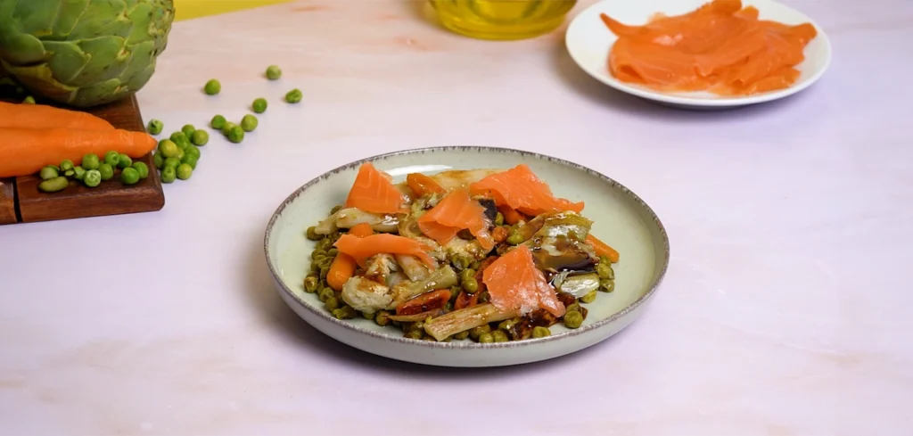 Menestra salteada con Salmón Ahumado Premium Martiko