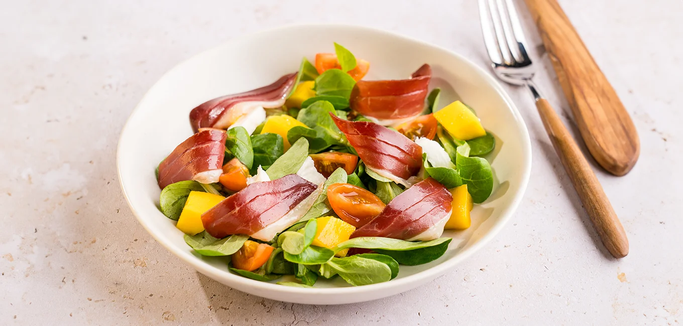 Ensalada de jamón de pato